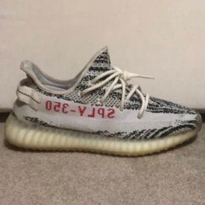 Yeezy boost 350 v2 zebra size 9.5 mens